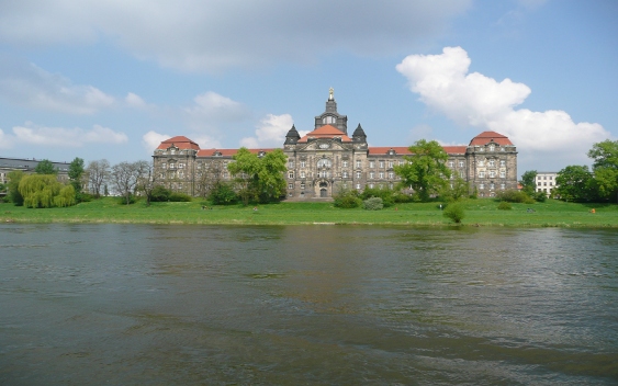 Foto: Staatskanzlei des Freistaates Sachsen in Dresden
